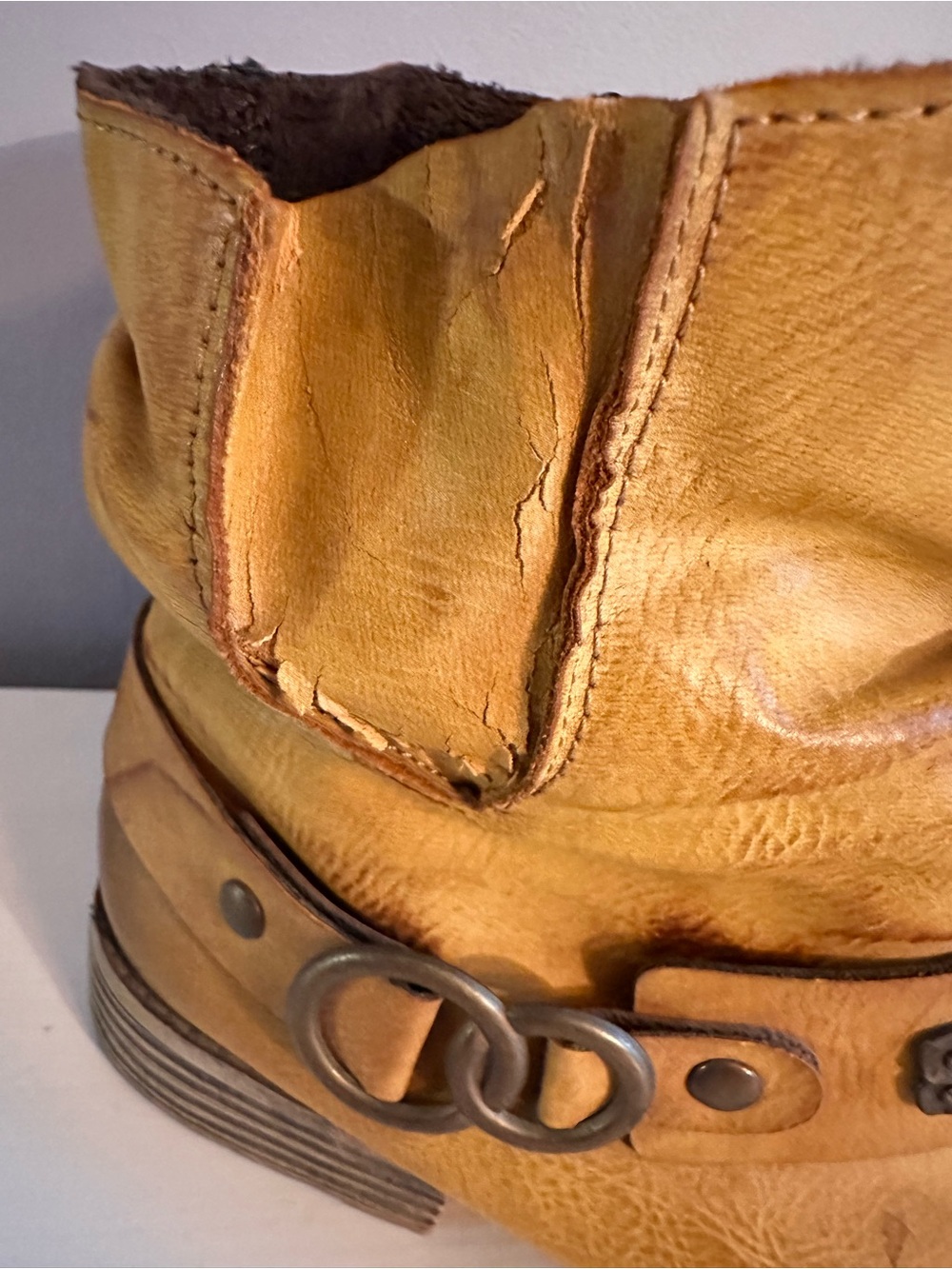 Rieker - Cayenne Leather Boots, Distressed Finish, Cognac Mustard, Size 8.5 - Picture 4 of 14